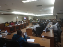 Foto: Pansus Papua saat melangsungkan rapat bersama BPK