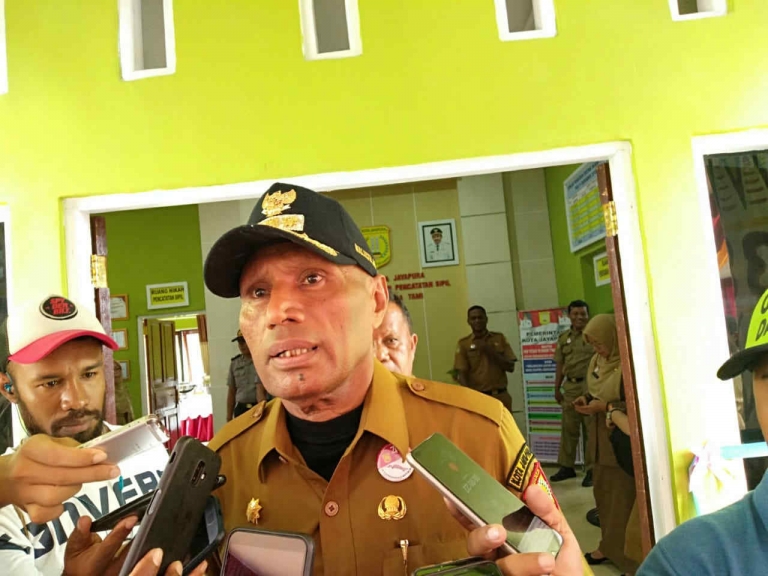 Walikota Jayapura, Dr Benhur Tomi Mano, MM (Foto: Ist)