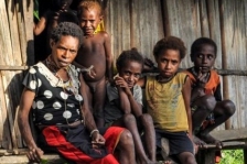 Suku Korowai Papua. (Foto: Istimewa/Eva Fauziah)
