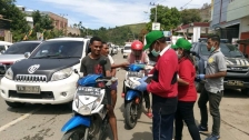 Kegiatan Pembagian Masker Kepada Pengendara Motor