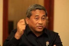 Prof. Dr. Ir. K.H. Mohammad Nuh, Ketua Dewan Pers