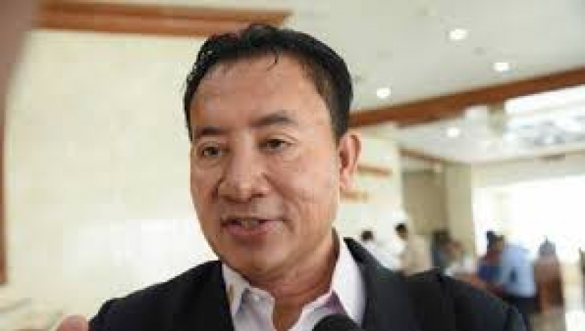 H. Imam Suroso, S.Sos., S.H., M.M., adalah Anggota DPR RI periode 2009-2014 dan 2014-2019 dari Daerah Pemilihan Jawa Tengah 3.