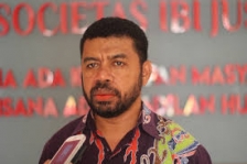 Dr. Filep Wamafma, S.H., M.Hum, anggota DPD RI daerah pemilihan Papua Barat