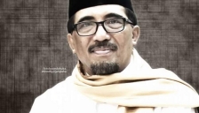  Husain Syaah, Anggota Dewan perwakilan Daerah (DPD) Provinsi Maluku Utara, sekaligus Sultan Tidore. (Foto: porostimur.com)