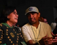 Glenn Fredly Bersama Menteri Keuangan Sri Mulyani