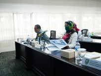 Video conference Rapat Koordinasi Wilayah Tim Pengendalian Inflasi Daerah (TPID) Provinsi se- Sumatera 2020 di Kantor Bank Indonesia Perwakilan Bengkulu Rabu (22/4).
