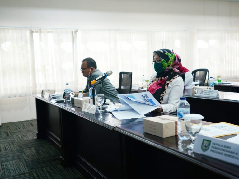 Video conference Rapat Koordinasi Wilayah Tim Pengendalian Inflasi Daerah (TPID) Provinsi se- Sumatera 2020 di Kantor Bank Indonesia Perwakilan Bengkulu Rabu (22/4).
