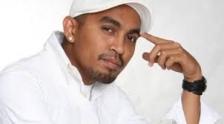Glen Fredly, penyanyi berdarah Ambon. (foto: ist)