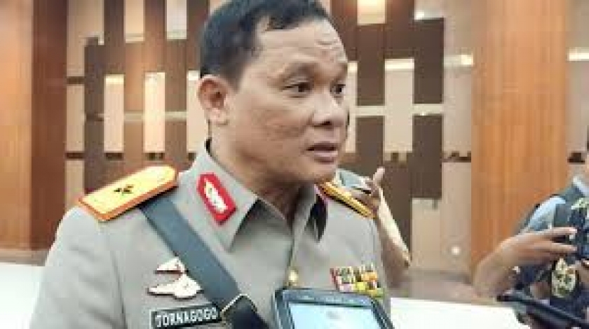 Irjen. Pol. Dr. Tornagogo Sihombing, S.I.K., M.Si, Kepala Kepolisian Daerah Papua Barat