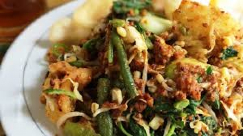 Lotek, salah satu makanan dari Jawa Barat (Foto: ist)