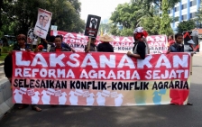 Gambar ilustrasi demonstrasi agar pemerintah melakukan reformasi agraria (Foto: arc.or.id)