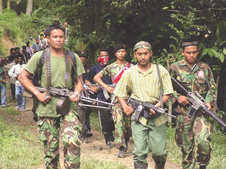Pasukan Gerakan Aceh Merdeka (Foto: Aceh Magazine)
