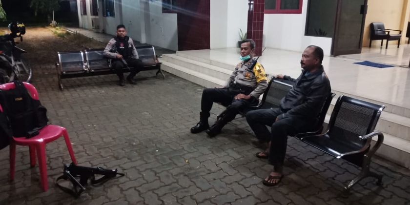 Danru Bripka Yosep barnabas dan 4 org anggota Melaksanakan patroli dan pengamanan di kantor LPP RRI, Selasa (5/5/2020).