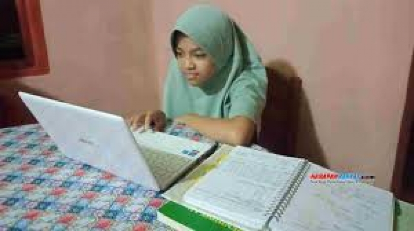 Ilustrasi siswa belajar dari rumah (foto: ist)