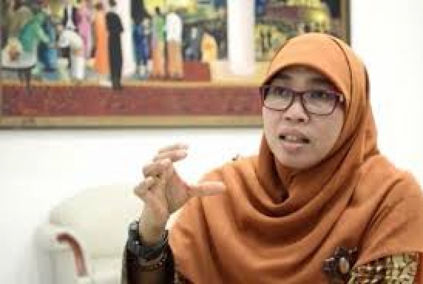 Dr. Hj. Netty Prasetiyani Heryawan, M.Si,  Anggota Komisi IX DPR RI