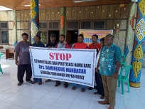 Pernyataan sikap DAP Wilayah III Doberay Provinsi Papua Barat sampaikan aspirasi kehadapan wartawan tanpa aksi demo, Rabu (3/6).