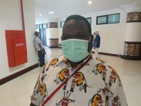 Ketua DPR Papua Barat, Orgenes Wonggor