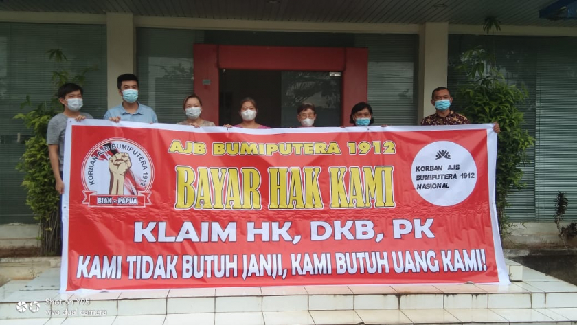 Nasabah Pemegang Polis AJB Bumiputera Cabang Biak Pertanyakan Klaim Asuransi yang Belum Terbayarkan. (Foto: Lisa)