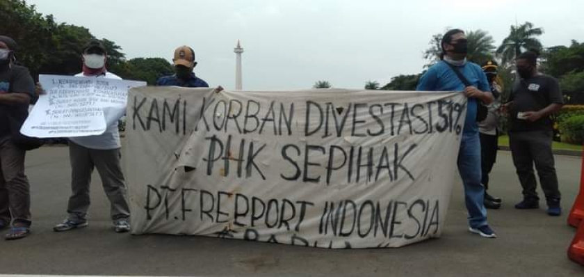 Demonstrasi Korban Divestasi Saham Freeport tuntut janji presiden. [Foto: Dok. Facebook Steven yawan]