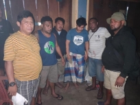 Pelaku penikaman Hugo dan Daud diamankan di Polres Manokwari. [Foto: ist]