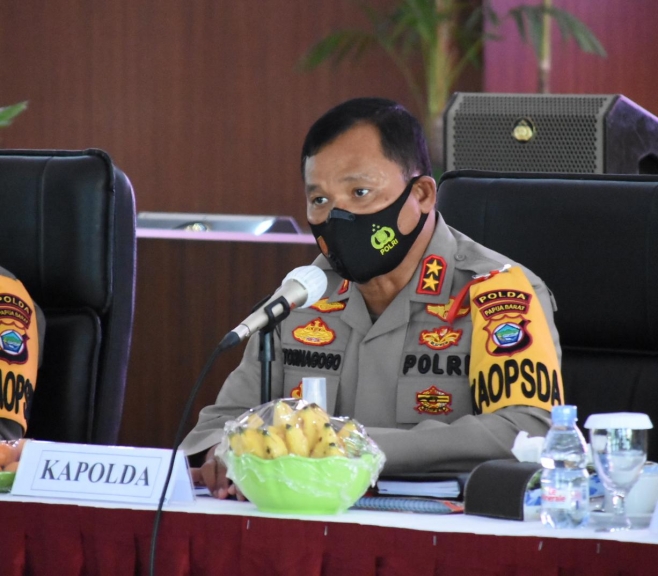 Kapolda Papua Barat Irjen Pol. Dr. Tornagogo Sihombing, S.IK., M.Si. [Foto: Rolly]