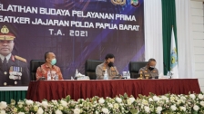 Pelatihan Budaya Pelayanan Prima Satker Jajaran Polda Papua Barat T.A. 2021. [Foto: Rolly]
