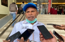 Ketua Harian PB PON Papua Yunus Wonda. [Foto: Dok Pemprov Papua]