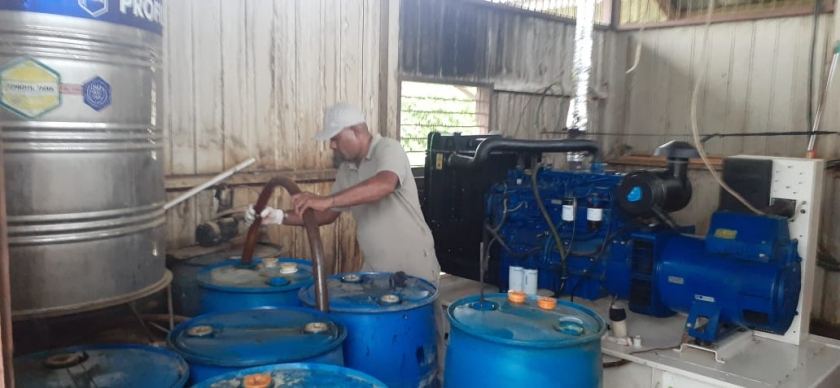 Pasokan BBM di Teluk Bintuni. [Foto: JP/MW]