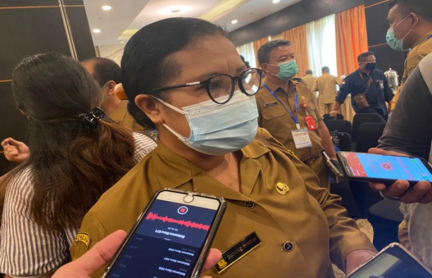 Kepala BPKLN Provinsi Papua Suzana Wanggai di Jayapura, Rabu (21/4). [Foto: Pemprov Papua]