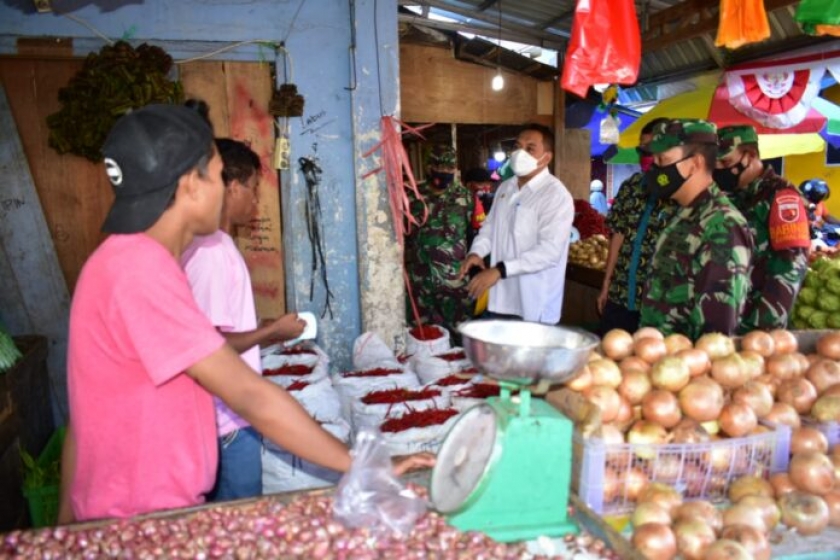 Pemkot Ternate dan Kodim Cek Harga Kebutuhan Pokok di Pasar