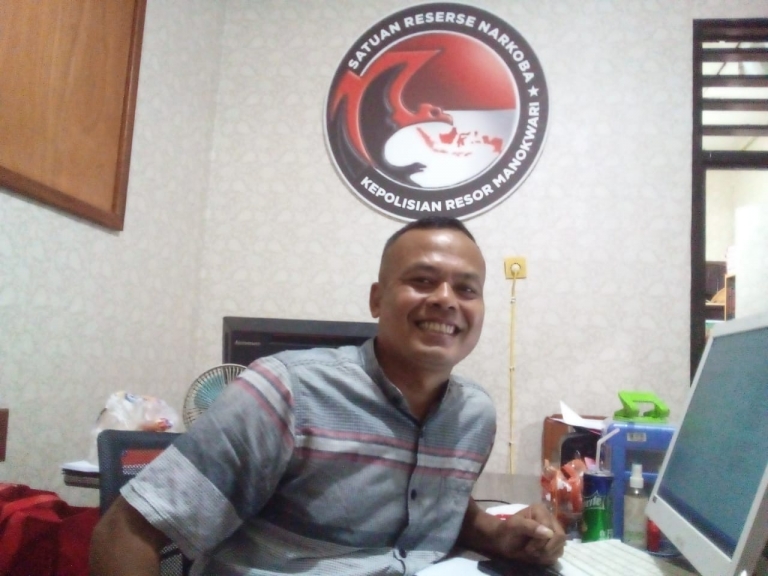 Kasat Narkoba Polres Manokwari, Iptu Musadi. [Foto: JP/Rolly]