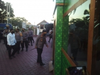 Kapolda Papua Barat Adakan Pengecekan Pengamanan Idul Fitri. [Foto: ist]