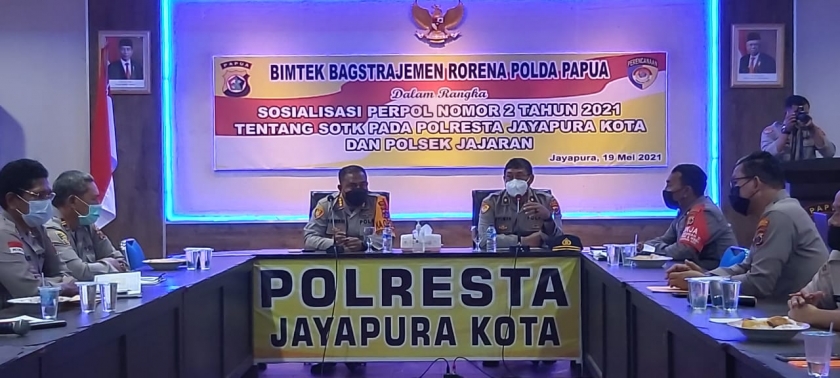 Biro Rena Polda Papua Gelar Sosialisasi SOTK di Polresta Jayapura Kota. [Foto: Polresta Jayapura Kota]