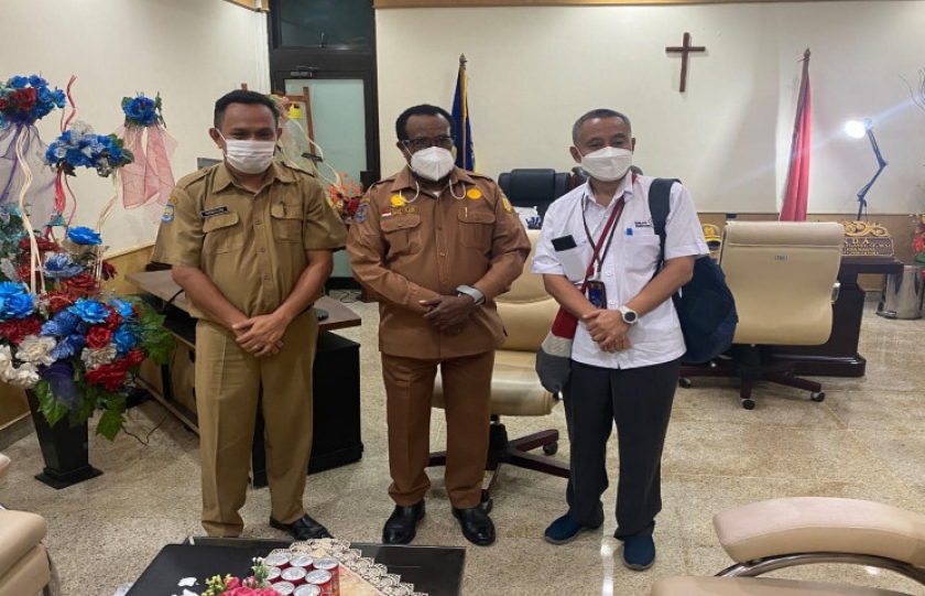 Dipanggil Sekda Dance, Pimpinan Telkom Estimasi Jaringan Internet Normal Awal Juni. [Foto: Pemprov Papua]