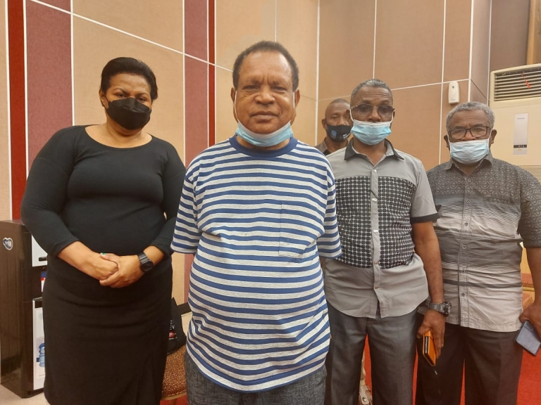 Sempat Tertunda, Mendagri Akan Lantik Bupati dan Wabup Supiori Terpilih.