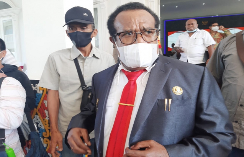 Sekda Papua Dance Yulian Flassy. [Foto: Pemprov Papua]