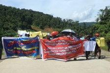 Ini Tuntutan FKPAT kepada Pemerintah dan DPRD Tambrauw. [Foto: WRP]