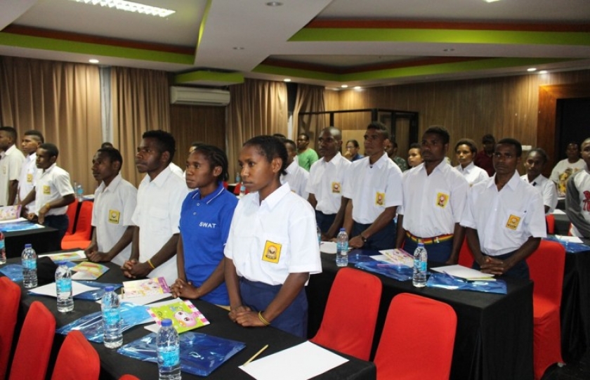 Siswa SMA/SMK Papua Peserta Program ADEM Ke Pulau Jawa dan Bali beberapa tahun lalu. [Foto: Pemprov Papua]