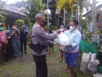 Hari Ini Kegiatan terakhir Dapur Lapangan Brimob Polda Papua Barat. [Foto: JP/Rolly]