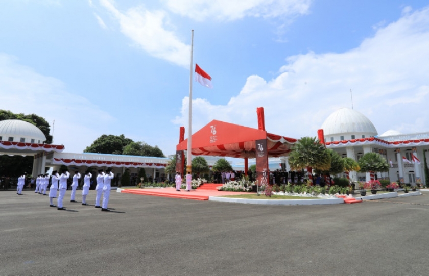 Jubir: Meski Belum Fit, Gubernur Lukas Ngotot Ingin Pimpin HUT RI. [Foto: Pemprov Papua]