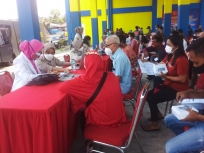 Vaksinasi Covid-19 di Wosi Manokwari