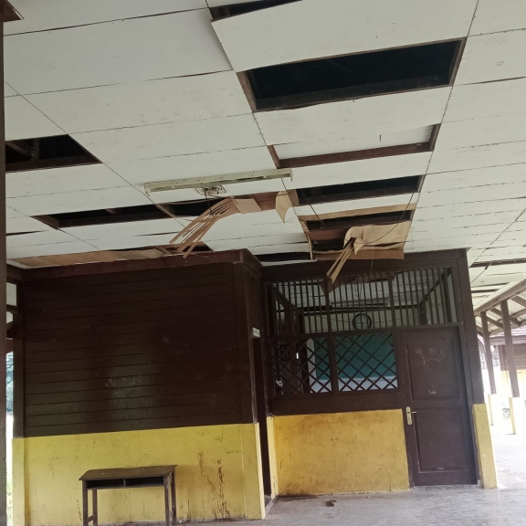 Kondisi SD YPK Serito Bintuni Memprihatinkan, Butuh Perhatian Pemerintah. [Foto: Echon Waprak]
