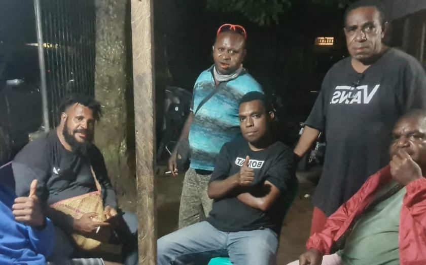 Bapenda Dipalang, Pemuda 7 Suku Kawal Kebijakan Rekrutmen Honorer. [Foto: JP/MW]