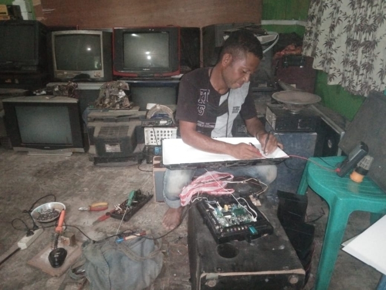 Pelaku Usaha Jasa di Bintuni Harap Pemerintah Berikan Bantuan Usaha. [Foto: JP/MW]