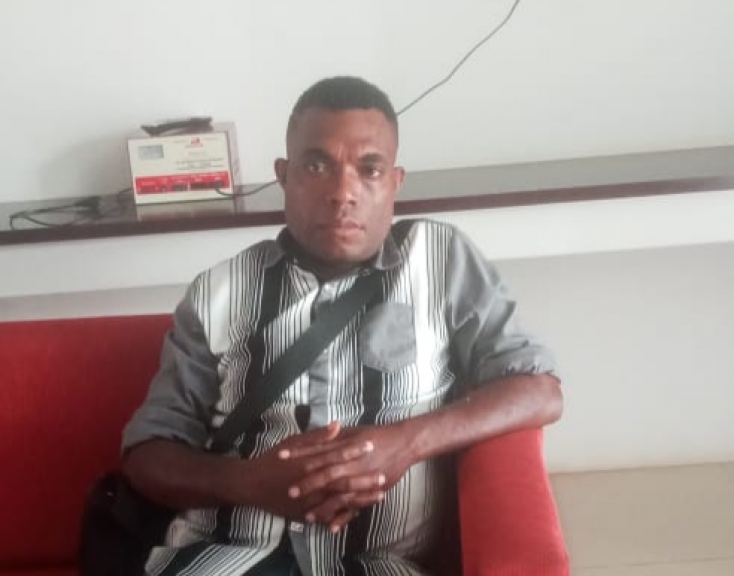 Kantor BPKAD Dipalang, Forum Anak Muda 7 Suku Peduli Otsus Angkat Bicara. [Foto: JP/MW]