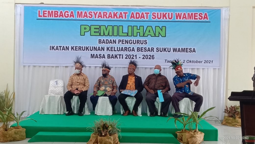 LMA Wamesa Gelar Pemilihan Badan Pengurus IKKBSW Bintuni 2021-2026. [Foto: JP/MW]