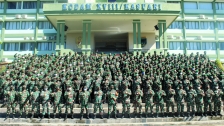 Pangdam XVIII/Kasuari, Mayjen TNI I Nyoman Cantiasa, S.E., M.Tr. (Han)., saat memimpin apel keberangkatan cuti Bintara PK Otonomi Khusus (Otsus)  Kodam XVIII/Kasuari, di lapangan upacara Makodam, Trikora, Arfai 1, Manokwari, Papua Barat, Sabtu (23/10/2021).