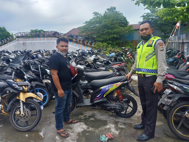Lakukan Tertib Lalin, Satlantas Manokwari Temukan Motor Hasil Curian. [Foto: JP/Rolly]
