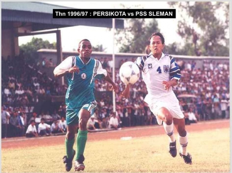 Edwin Wamafma Sebut Peluang Bintuni Melalui Industri Sepak Bola Menjanjikan. [Foto: JP/MW]