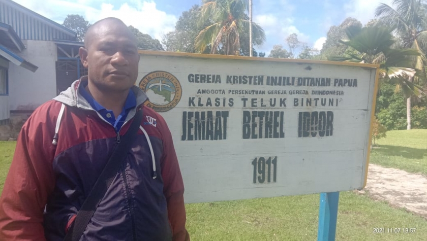 Pendeta Kuri Arumsore.